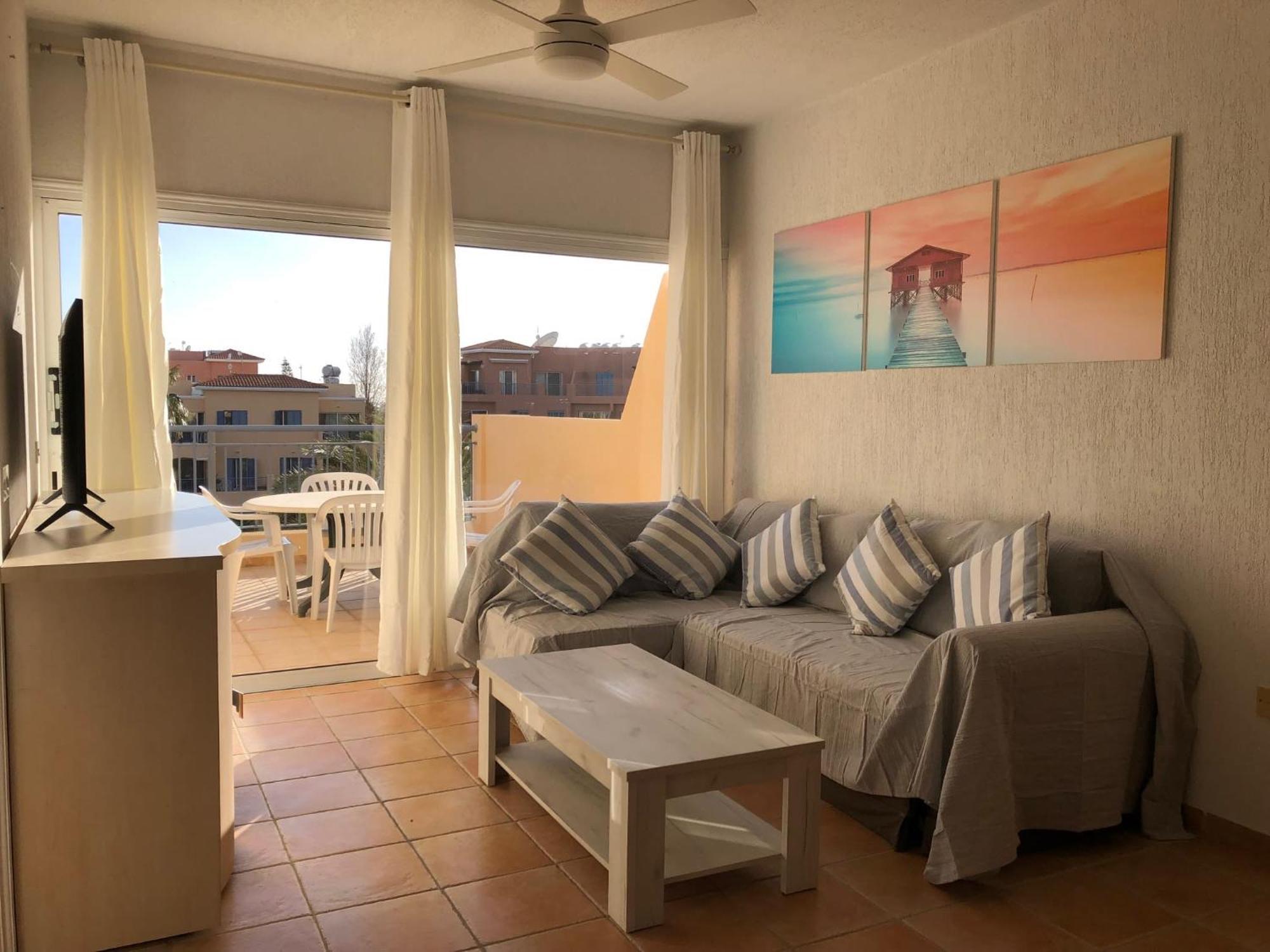 Limnaria Gardens - 1 Bedroom, Sunny Apartment With Stunning Pool Views Paphos Exteriör bild