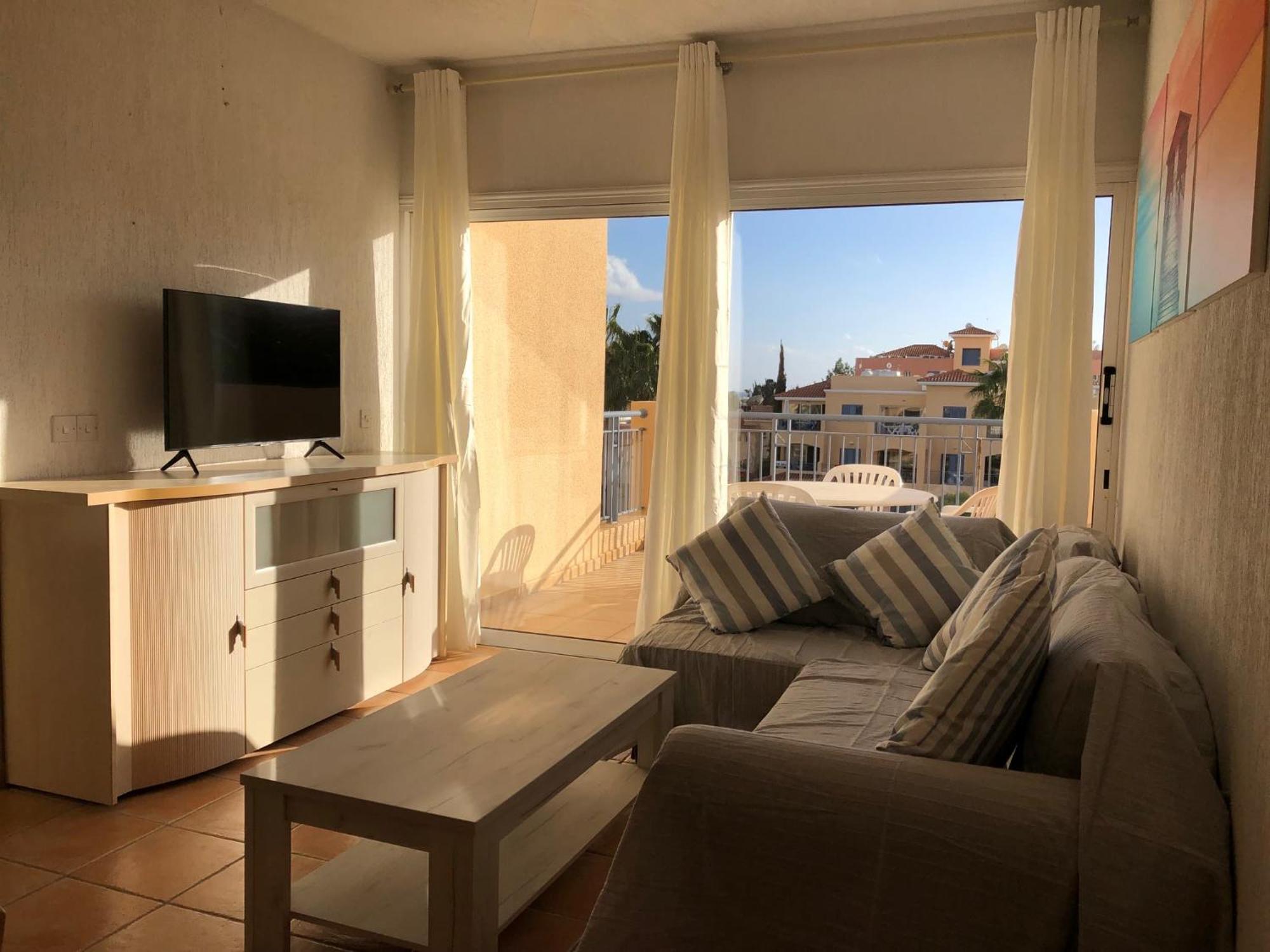 Limnaria Gardens - 1 Bedroom, Sunny Apartment With Stunning Pool Views Paphos Exteriör bild